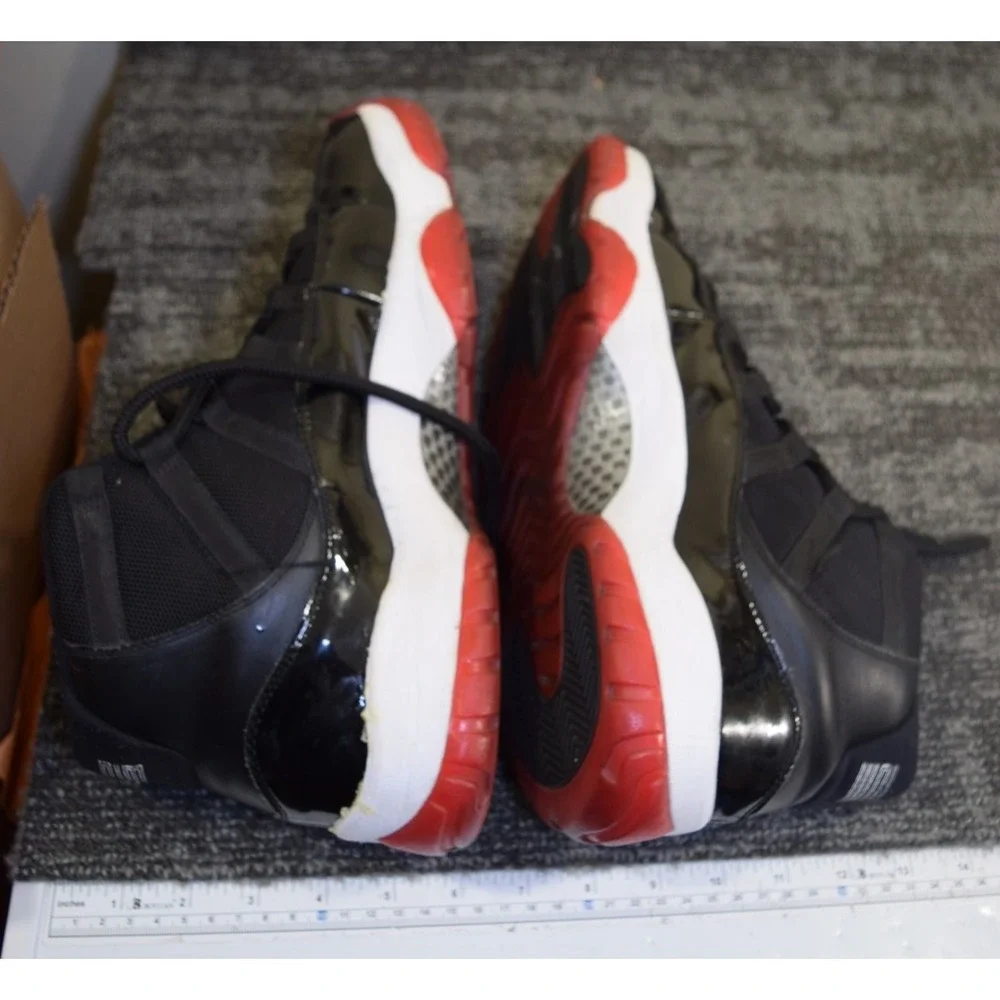 Nike 2012 Air Jordan 11 Retro Bred Patent 378037-010 MENS 12 NEED SOLES REGLUED